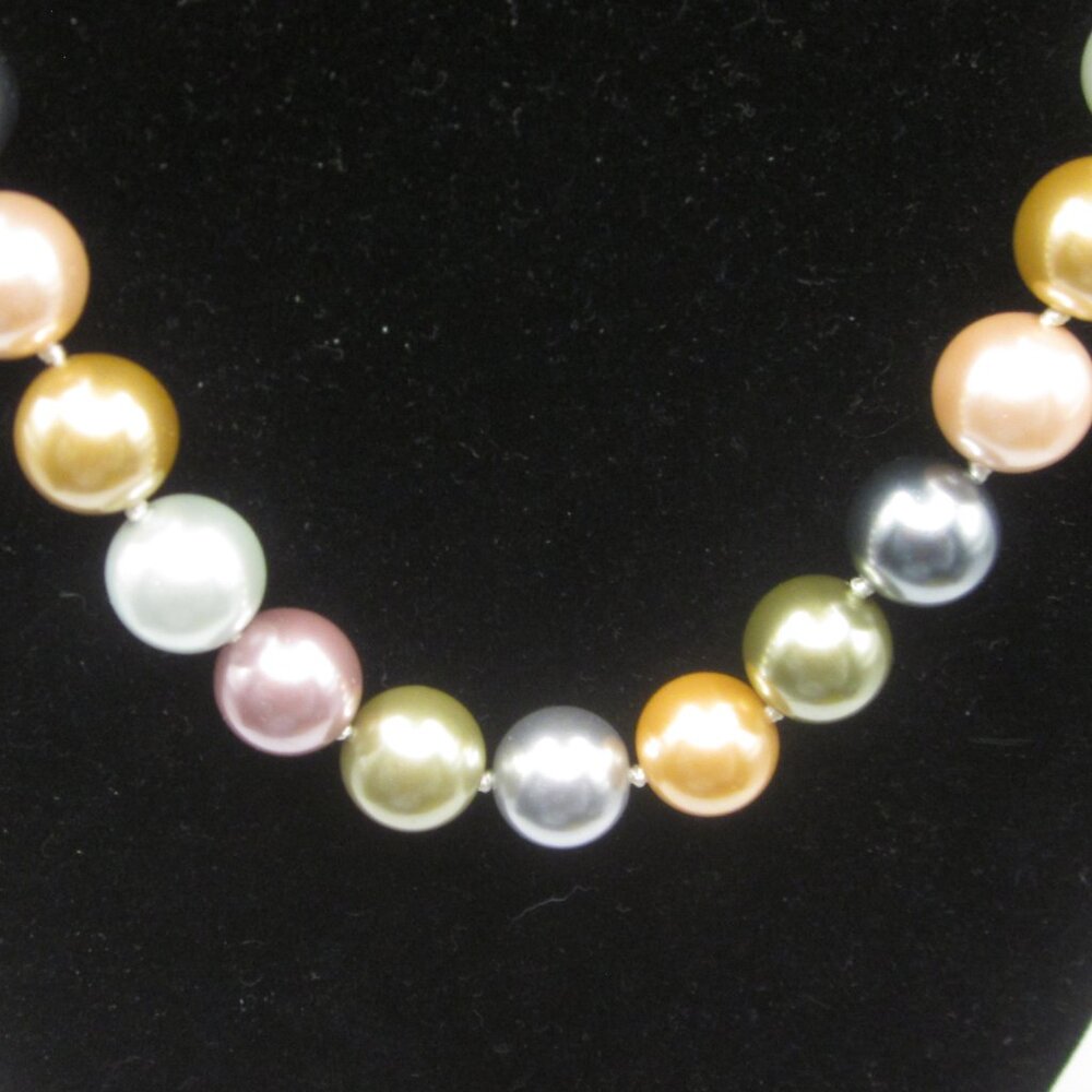 Kenneth Jay Lane Faux Pearl Pastel Necklace - Picture 2 of 5